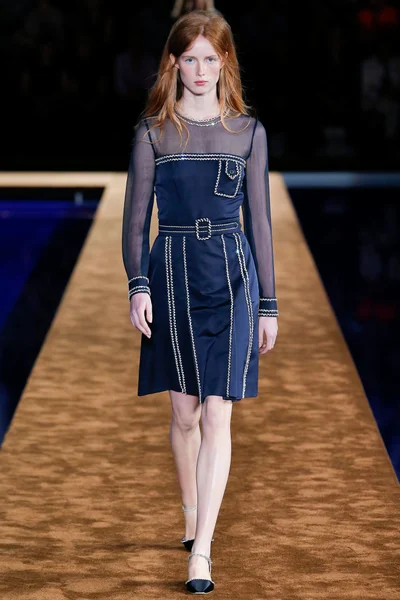 Look 40